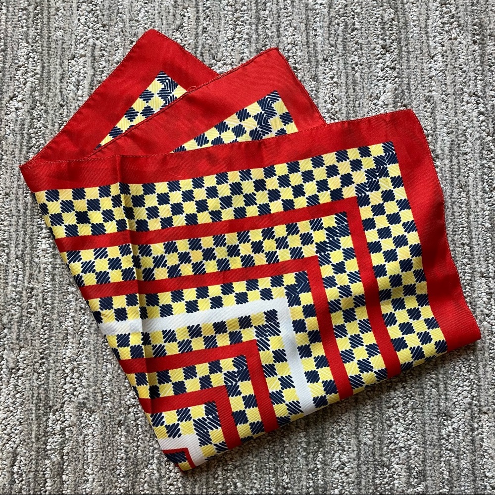 Vintage Ray Strauss square scarf, made in Italy - Picture 4 of 11